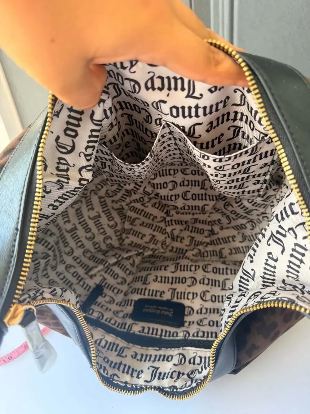 Juicy Couture Retro Glam Hobo Handbag in Chocolate Leopard